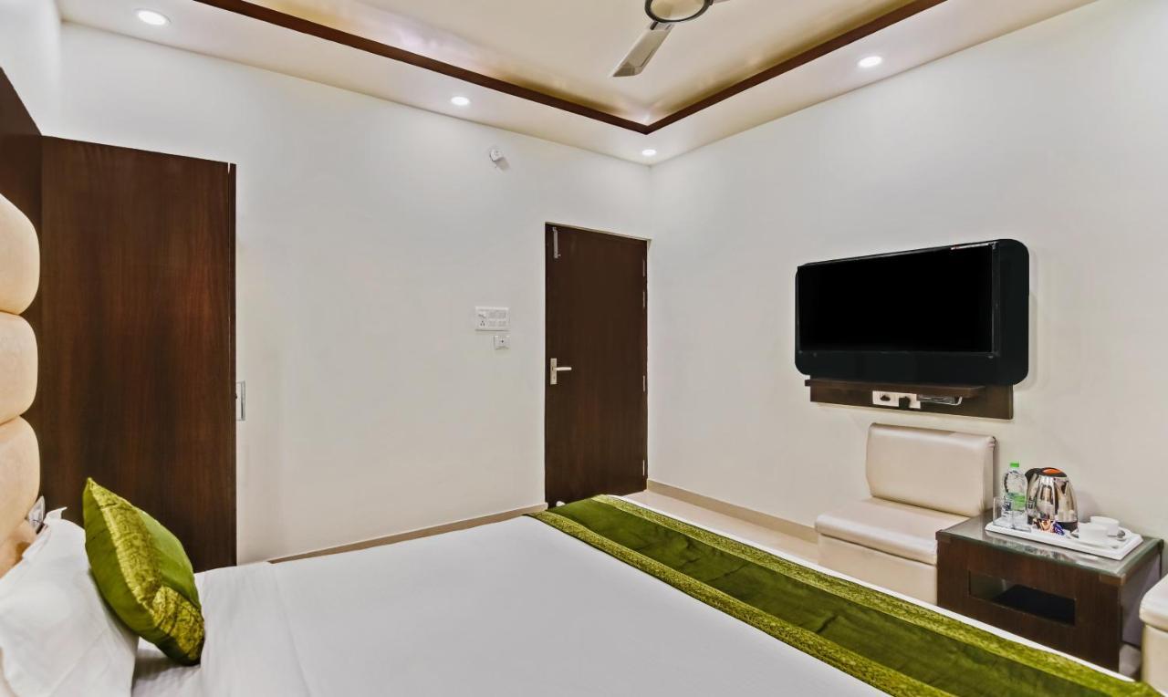Hotel Treebo Resto- Near Lucknow Railway Station Extérieur photo