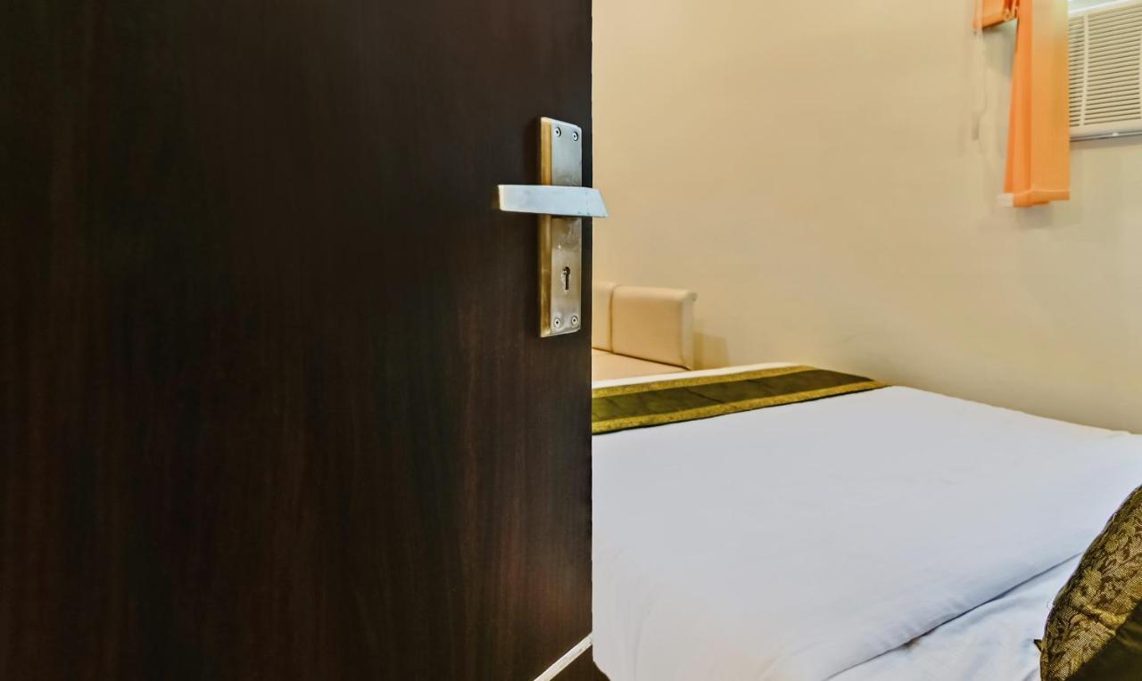 Hotel Treebo Resto- Near Lucknow Railway Station Extérieur photo