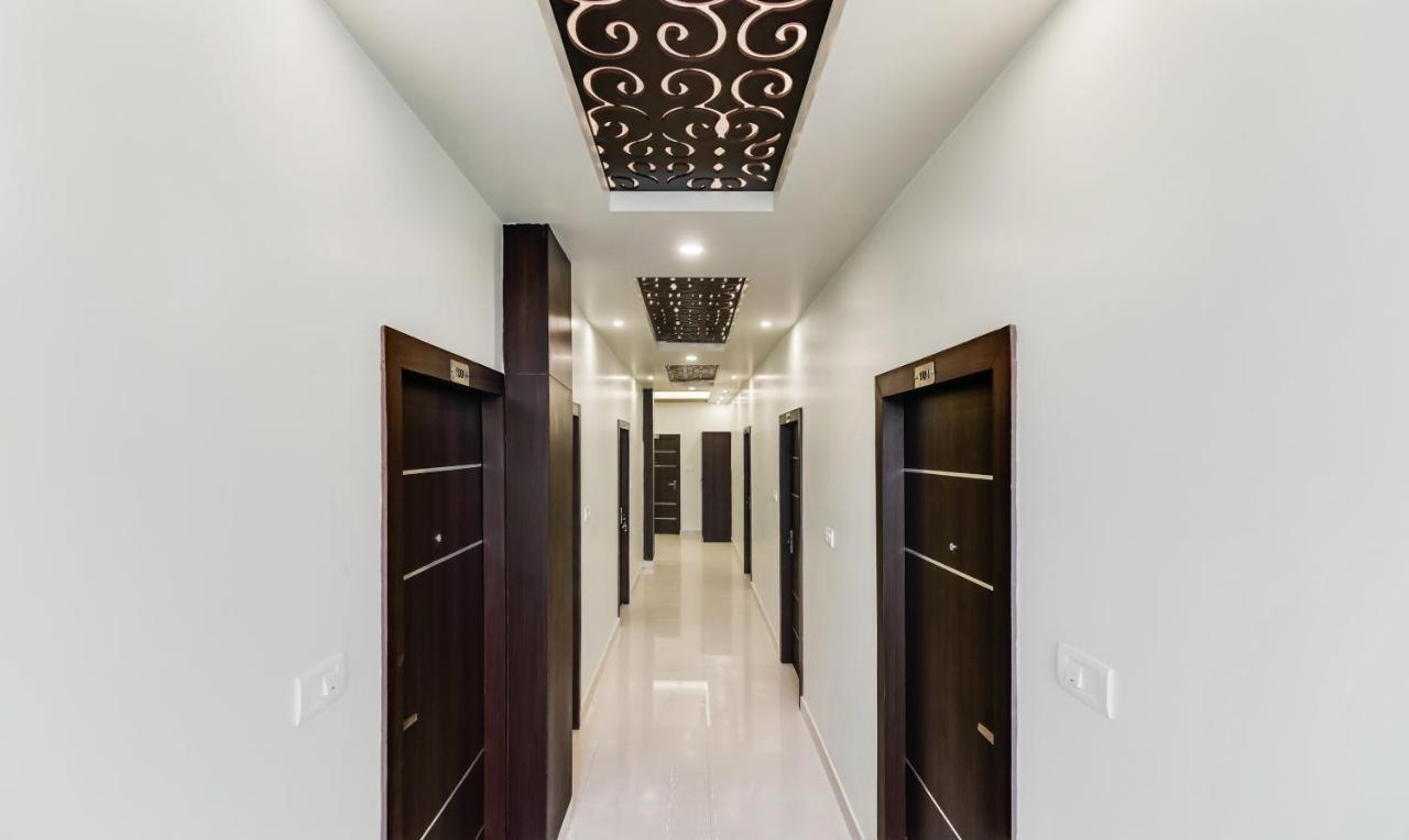 Hotel Treebo Resto- Near Lucknow Railway Station Extérieur photo